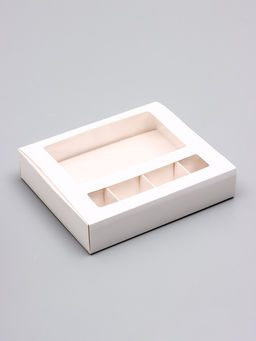 Цена за 2 шт. Коробка для 4 конфеты и шоколадку, 17.7×15.7×3.85 см Кондитерская упаковка