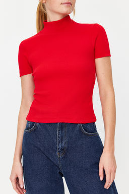 Trendyolmilla K?rm?z? Fitted/Vucuda Oturan Dik Yaka Crop Fitilli Esnek Orme Bluz TWOSS21BZ0780