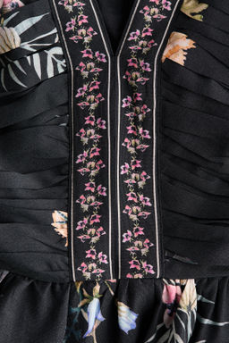 Top con tirantes de lazo y peplum - H&m фото 5