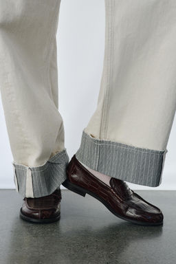 EMBOSSED LEATHER LOAFERS - Zara фото 8