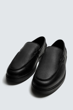 MOCAS?N PIEL CASUAL / Negro - Zara фото 2