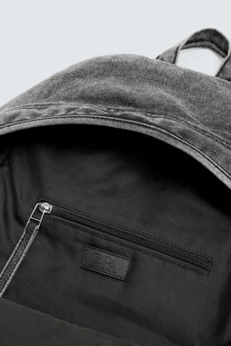 WASHED-EFFECT DENIM BACKPACK - Zara фото 6