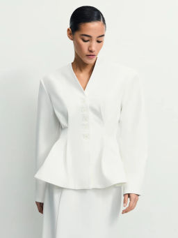 Приталенный жакет с вискозой в составе / Zarina