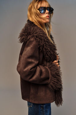 DOUBLE-FACED FAUX FUR JACKET - Zara фото 4