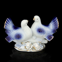 Сувенир "2 синих голубя со стразами" 9х12 см