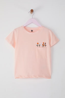 Ekru K?z Cocuk %100 Pamuk Cicekli Cep Detayl? K?sa Kol Orme T-Shirt TKDSS25TS00086