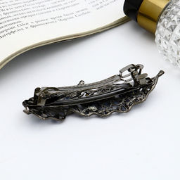 Заколка - автомат для волос «Мэриан», листики, 9 см, синяя