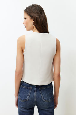 Bej Fitted Fitted Dugmeli Crop Dokuma Yelek TWOSS21YE0009