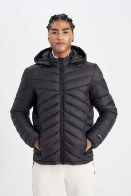 Водоотталкивающая приталенная куртка-пуховик DeFactoFit с капюшоном