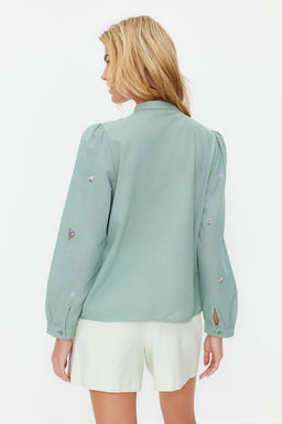 Yesil Cicek Nak?s Nak?s Detayl? Regular Normal Kal?p Dokuma Gomlek TWOSS23GO00152