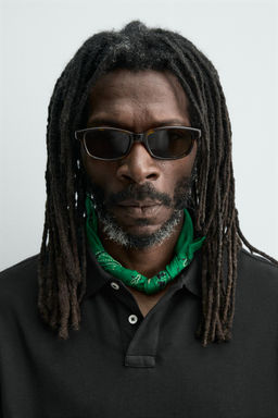 BANDANA ESTAMPADO PAISLEY AARON LEVINE X ZARA / Verde