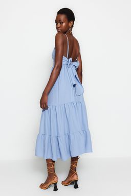 TRENDYOLMILLA Gul Kurusu Etegi Volanl? S?rt Baglama Detayl? Ask?l? Maxi Dokuma Elbise TWOSS23EL00027  фото 17