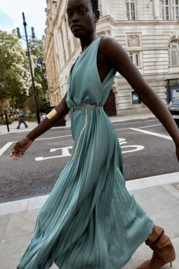 PLEATED MIDI DRESS WITH BELT - Zara фото 4