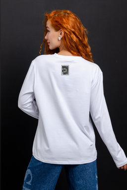 8513 Футболка с длинным рукавом женская