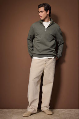 Haki Regular/Normal Kesim Dik Yaka Kal?n Ici Polarl? Sweatshirt TMNAW26SW00021