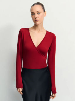 Боди с длинным рукавом и V-образным вырезом / Zarina