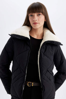 Su Itici Puffer Sisme Mont Kapitoneli Ici Suni Kurklu Ruzgar Gecirmez Cepli - Defacto фото 3