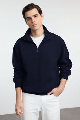 TRENDYOL MAN Lacivert Oversize/Genis Kesim Dik Yaka Fermuarl? Etiketli Ici Polarl? Sweatshirt TMNAW25SW00168 - Trendyolmilla фото 9