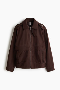 Chaqueta de sarga con cuello camisero