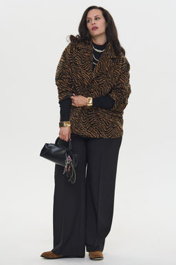 Пальто Флирт бежево-черный - Intikoma фото 13