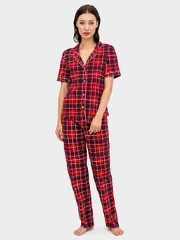 Комплект женский (жакет, брюки) красный в клетку