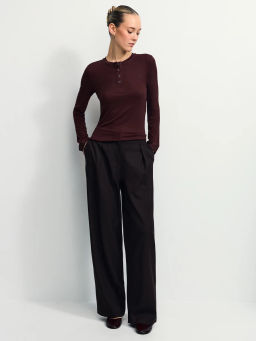 Лонгслив в рубчик из вискозы / Zarina  фото 3