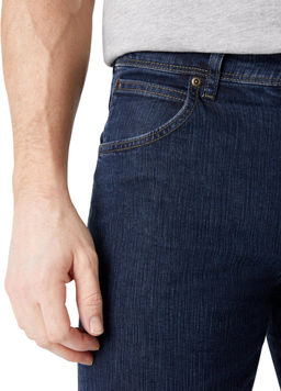 Джинсы мужские