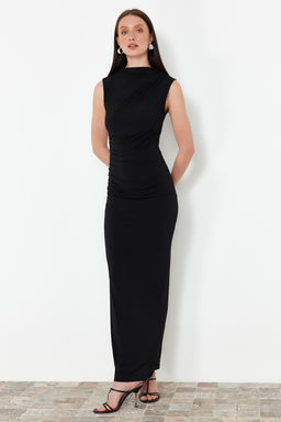 TRENDYOLMILLA Siyah Drapeli Fitted/Vucuda Oturan Dik yaka Kolsuz Esnek Orme Maxi Kalem Elbise TWOSS24EL00830  фото 2