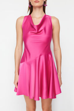 Pembe A-Kesim Degaje Yaka Dokuma Saten K?sa S?k Abiye Elbise TPRSS24EL00104 - Trendyolmilla фото 4