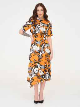 Платье с ассиметричной линией низа