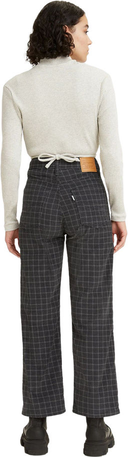 Джинсы женские