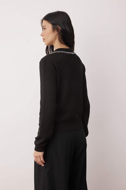 Siyah Pamuk Icerikli Yaka Dikis Detayl? Triko Kazak TWOAW26KZ00204