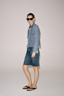 BERMUDA DENIM RELAXED TIRO MEDIO ZW COLLECTION / Azul - Zara фото 5