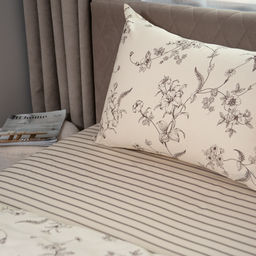 КПБ Чистый хлопок 1,5 спальный, наволочки 50х70, поплин, 100% хлопок, Гербариум ВБ Пододеяльник 146х215 с прорезью, простыня классическая 150х215 подшита с 4-х сторон, наволочки 50х70 с клапаном - 2 шт. - Традиция фото 36