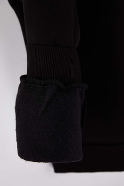 Siyah Yeni Oversize/Genis Kesim Soft Kalite Ici Polarl? Polo Yaka Sweatshirt TMNAW26SW00004 - Trendyolmilla фото 7