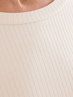 D49.106 Джемпер женский овсяный