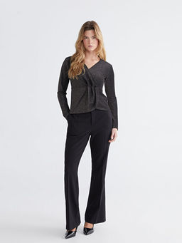 Kruvaze Yaka Parlak G?r?n?ml? B?zg?l? Bluz