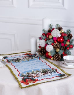 Тройка Дед Мороз- гобеленовая салфетка