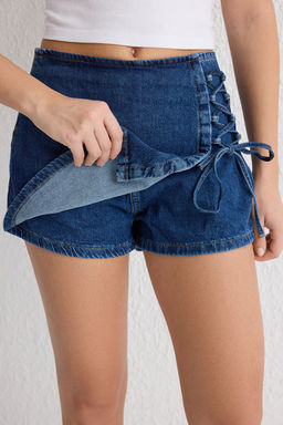 Mavi Baglama Detayl? Normal Bel Mini Denim Sort Etek TWOSS25SR00048