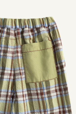 PANTAL?N CUADROS BOLSILLO CONTRASTE LIMITED EDITION / Marr?n / Verde - Zara фото 4