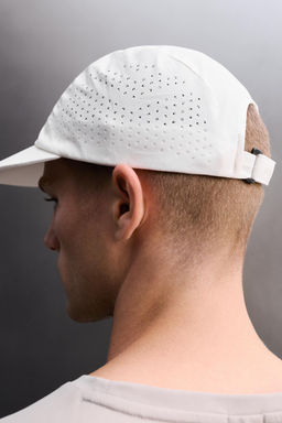 GORRA T?CNICA TRAINING / Blanco