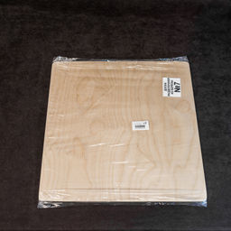 Доска раздел. из березы №7 46*46см 6мм арт. Я-46466 ШК НЕ ЗАБИВАТЬ!