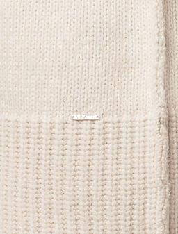 D34.195 Свитер женский овсяный меланж