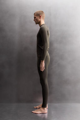 FIRST LAYER SKI T-SHIRT - Zara фото 18