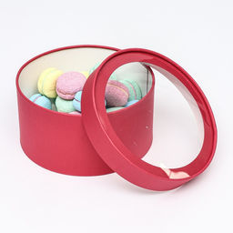 Подарочная коробка Frilly красный бархат, завальцованная с окном, 21 х 11 см - Simaland фото 3