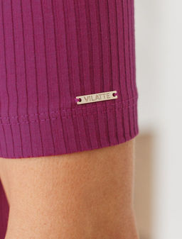 D49.105 Футболка женская пурпурный