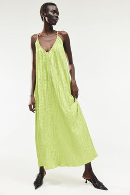 Vestido plisado con tirantes espagueti - H&m фото 2