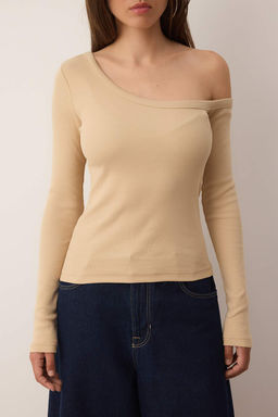 Trendyolmilla Siyah Fitted/Vucuda Oturan Omzu Ac?k Fitilli Pamuklu Esnek Orme Bluz TWOAW23BZ00475  фото 8