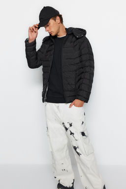 TRENDYOL MAN Siyah Regular C?kart?labilir Kapusonlu Suya ve Ruzgara Dayan?kl? Sisme K?sl?k Mont TMNAW23MO00000 - Trendyolmilla фото 5