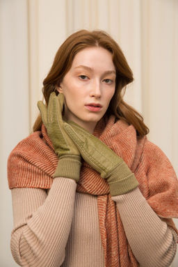 Палантин из шерсти и акрила - Модные истории фото 4